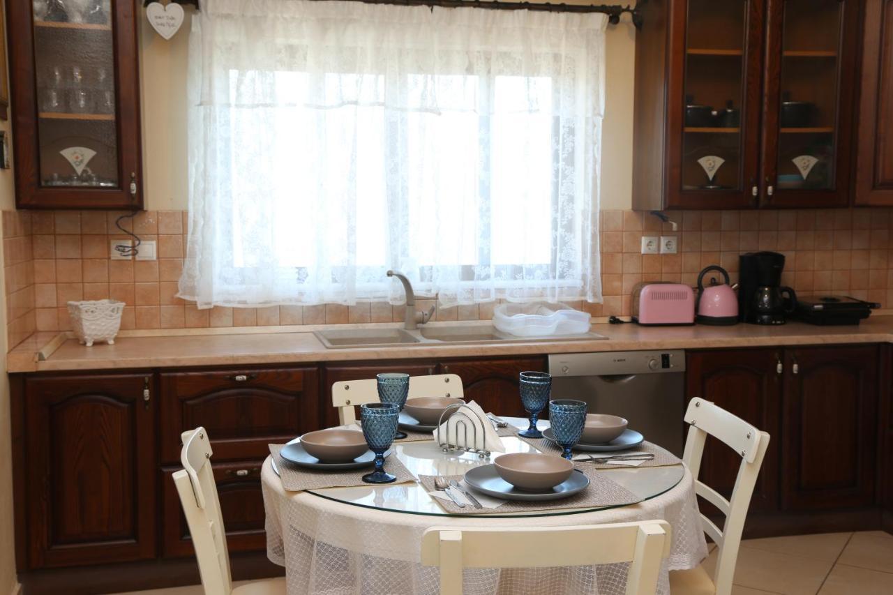 Chrisa'S Beautiful Apartment Chania Ханя Екстериор снимка